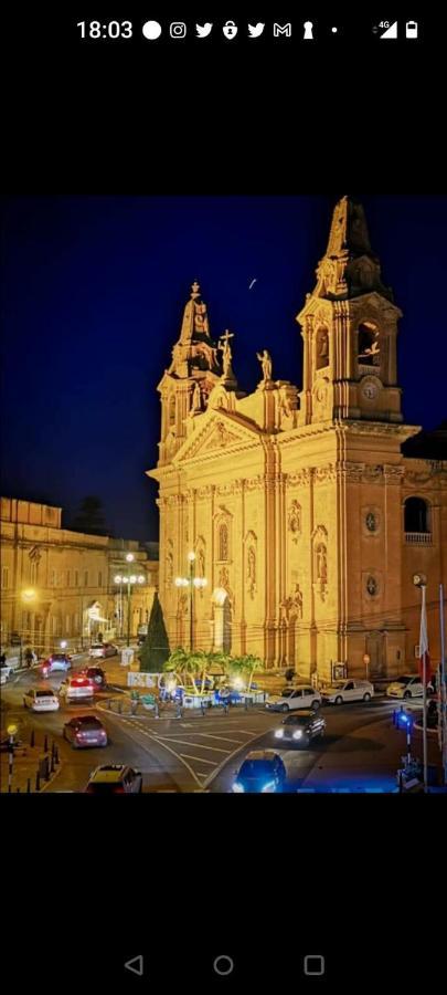 Homestay Naxxar Bagian luar foto