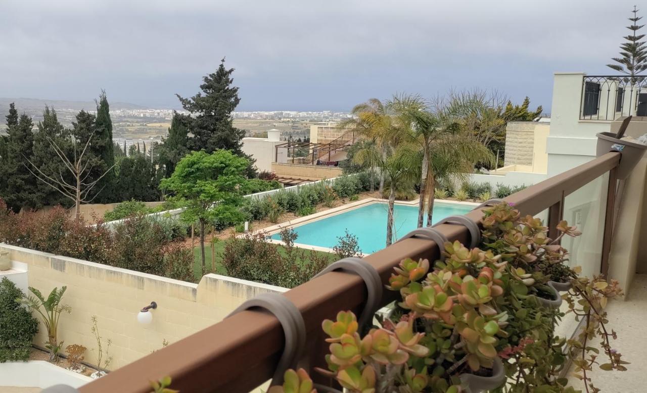 Homestay Naxxar Bagian luar foto